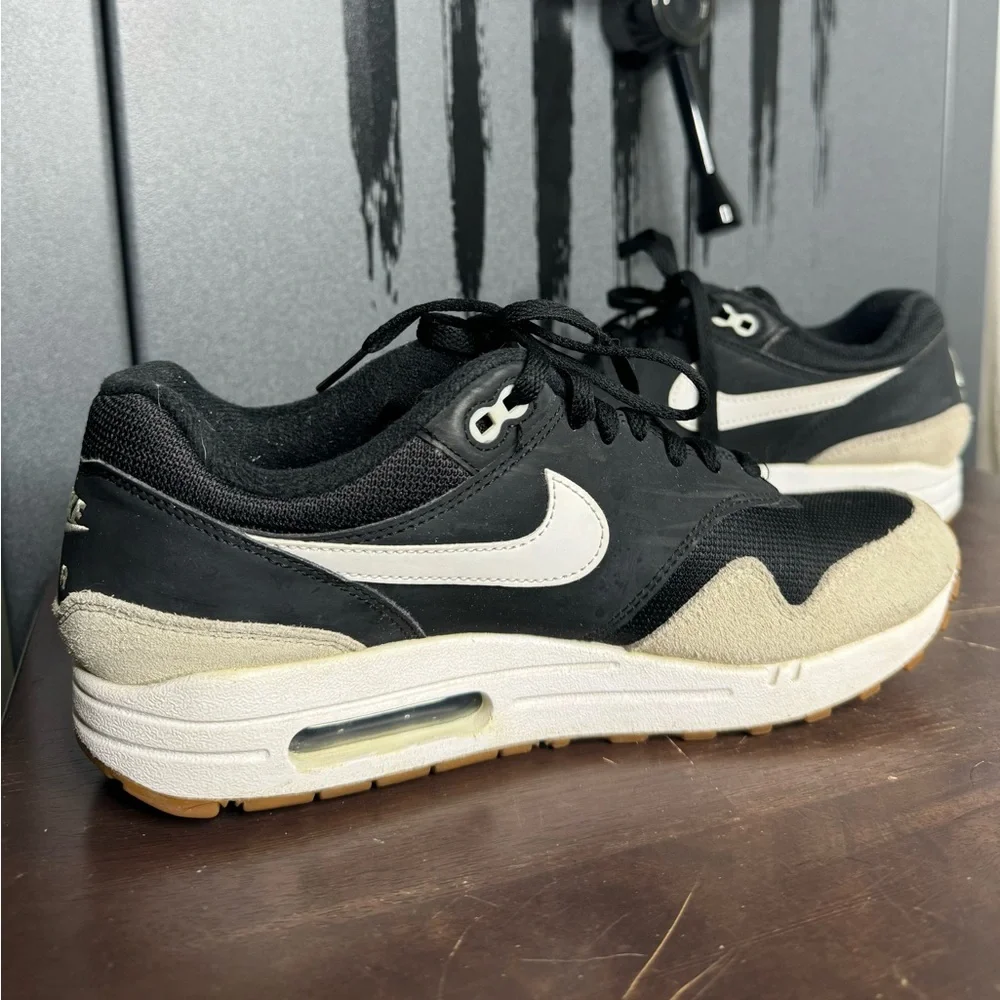 Nike Air Max 1 Black Light Bone 🦴 - Picture 3 of 10
